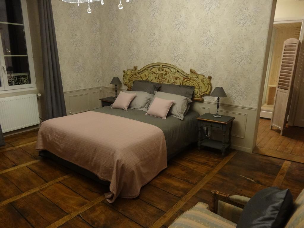 La Bromontoise Chambres D'Hotes Pontgibaud Rom bilde